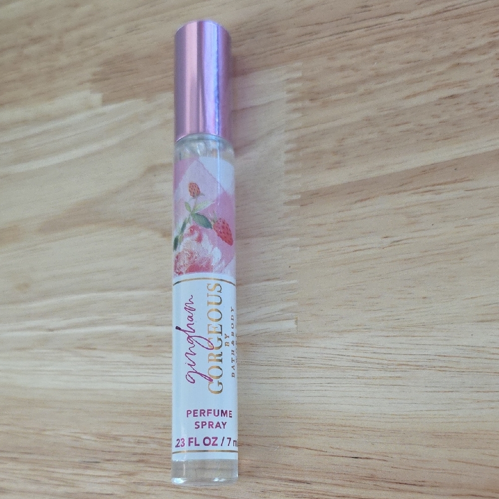 Bath & Body Works GINGHAM GORGEOUS Purse Size Perfume Spray